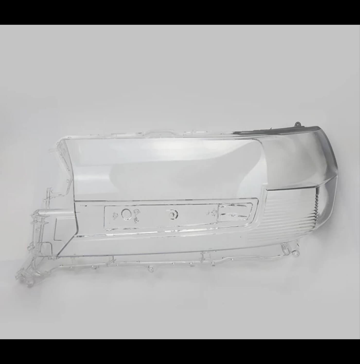 طلق چراغ لندکروز 2018